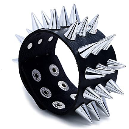 LAIFEKE Unisex Punk Armband Dreireihige Nietenarmbänder PU Lederarmband (Schwarz)