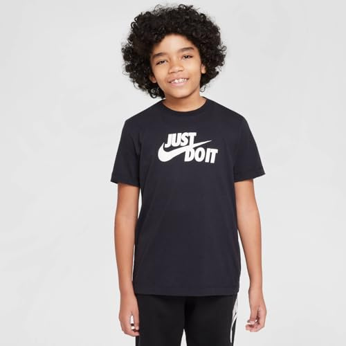 Nike Sportswear HM5844-010 T-Shirt (Older Children), Black, S