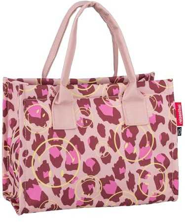 reisenthel daily shopper XS smiley® leo blush – Die kleinere Version unseres modernen, stromlinienförmigen Shoppers – eine praktische rechteckige Crossbody-Handtasche.
