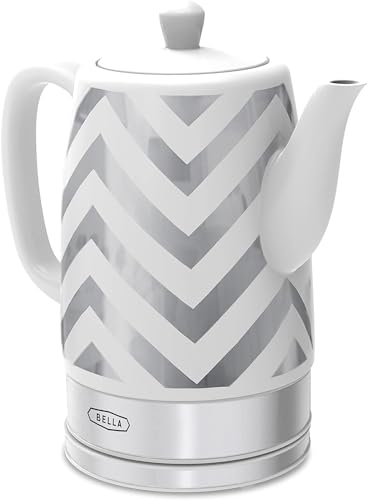 bella hervidor eléctrico y tetera. calentador de agua de cerámica con base giratoria extraíble, apagado automático y protección contra ebullición en seco, 1,5 litros, diseño de chevron plateado.
