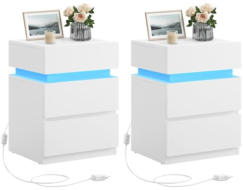 VASAGLE KAILYN Collezione - Set di 2 Comodini con Striscia Luminosa di Luci a LED Multicolore Variabile, 3 Cassetti, Tavolino in Stile Moderno, 35 x 40 x 55 cm, Bianco LET0830W01