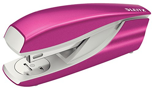 Leitz Heftgerät, 30 Blatt Tacker mit 200 Heftklammern, Hefter aus Metall mit Kunststoffelementen, WOW Serie, Pink, 55021023