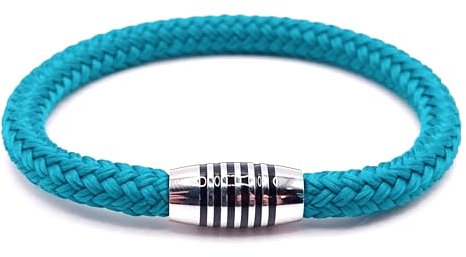 Armband Aqua aus farbintensiven Paracord-Segeltau mit schwarz emailliertem Edelstahlmagnetverschluss. (17.50)