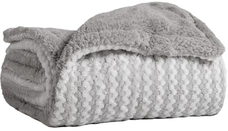 Acomoda Textil - Manta con Borreguito de Doble Cara Suave 130x160 cm Cálida y Ligera para Sofá, Sillón y Viiaje. Mantita para Cama Reversible, Elegante y Fácil de Lavar para el Hogar. (Gris)