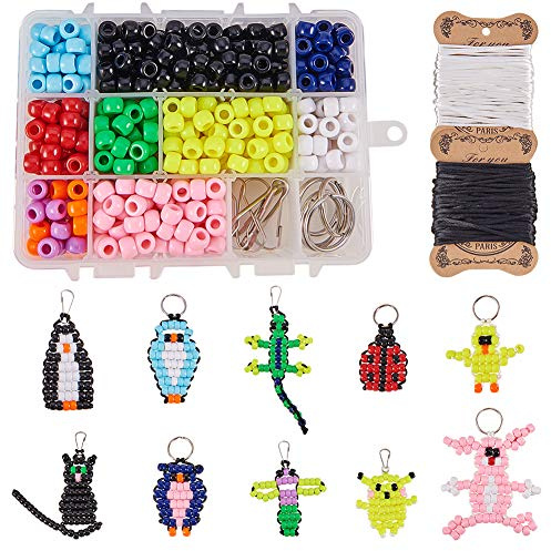 SUNNYCLUE 1 Box mit 600 Stück DIY 10 Sets Perlen Haustiere Kit 8 mm große Pony-Perlen Perlen Tiere Schlüsselanhänger Kit Video-Tutorials Gecko Eidechse Haustier Perlen Bulk für Weihnachten Handwerk