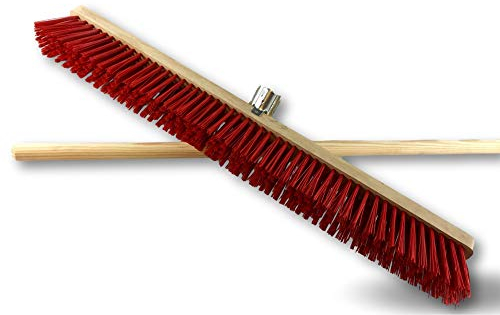 Balai d'atelier Type cantonnier | Piste Extérieur | Longueur 80 cm | Garnissage Brosse PVC Rouge | Semelle Bois | Douille métal boulonnée Ø 28 mm | avec Manche | Kibros 2380BM