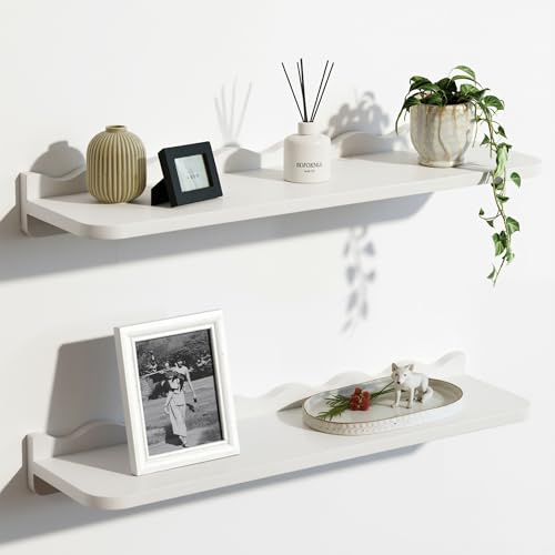 SUMGAR Étagère Murale Blanche 60cm, Lot de 2 Etagere Murale Bois Design Vague, Capacité de 10kg par Étagère, Déco Moderne pour Salon, Chambre, Cuisine & Entrée