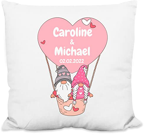 Plüsch-Kissen personalisiert mit Namen und Datum - Wichtel im Heißluftballon - 40x40cm - Geschenk zum Valentinstag für sie & ihn – Liebesgeschenke für Männer & Frauen Valentine’s day Jahrestag