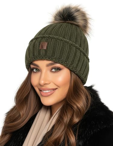 Baesics Bommelmütze Damen Herren - Wintermütze Kunstfell Bommel warm | Mit flauschigem Pompon und weichem Fleecefutter, Größe ca. 54-58 cm, Strick aus der EU. Warm für Herbst, Winter und als