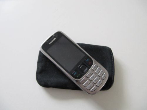 Nokia 6303 Classic Steel (Kamera mit 3,2 MP, MP3, Bluetooth) Handy