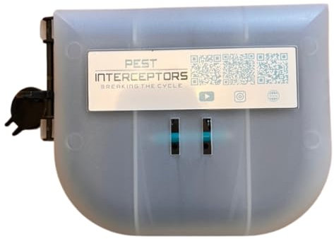 Mouse Bait Station with the Pest Interceptors Blue Bar Mouse Trap inside! (1)