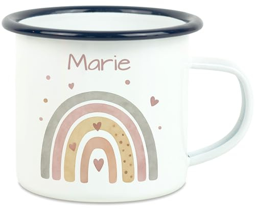 Kiddle-Design Kinder Tasse Personalisiert mit Name - Kinderbecher für Kita, Kindergarten - Kindertasse mit Regenbogen-Motiv als Trinkbecher, Zahnputzbecher - Regenbogen Tasse Emaille Blau