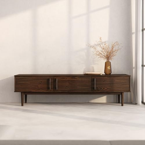 IDIMEX Lowboard TECCA 180 cm, Nussbaum Finish – niedriges Sideboard mit Stauraum, TV Schrank mit 3 Türen aus Massivholz, Mid Century Wohnzimmermöbel