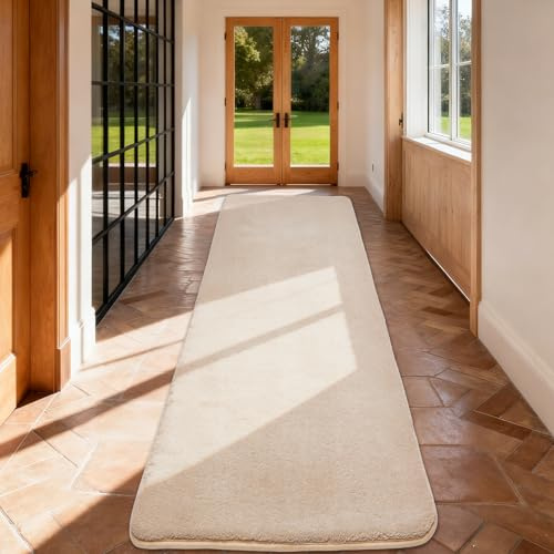 Puremy Tapis Couloir Long Uni 60x200cm, Ultra Doux à Poils Courts, Dessous Antidérapant et Lavable, Moderne et Durable, Confortable pour Entrée Interieur, Passage, Salon, Décoratif, Beige