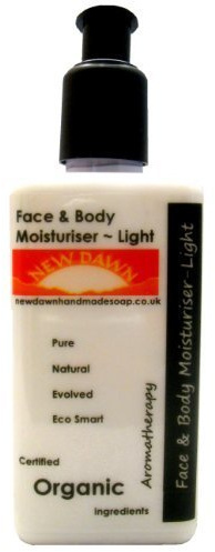 Handmade Natural Baby Lavender Light Cream / Moisturiser - Range No.8 - Eczema / Nappy Rash and Cradle Cap Relief. Good for Sensitive Skin / New Born Skin - 250ml by New Dawn