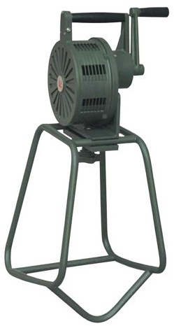 Mil-Tec Alarmgerät STANDSIRENE, Alarm, Olive, Handbetrieben, 1.2E+2 decibels, 100 m Reichweite, Kontaktsensor, 28.5 x 50 x 38 cm, 9.000 g, Touch-Steuerung, Ohne Montage, Camping, Outdoor, Military