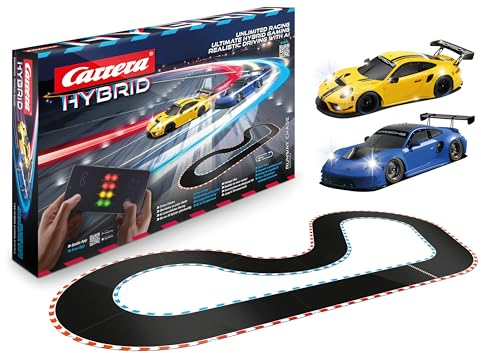 Carrera HYBRID Runway Chase - Rennspaß der neuen Generation - Legendärer Porsche 911 GT3 R im Maßstab 1:50 - Hybrid Technologie mit KI-Unterstützung - Steuerung per Smartphone-App - Amazon Exklusiv