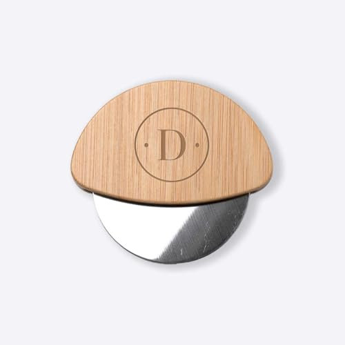 Ruota Rotella Tagliapizza in bamboo e Acciaio personalizzato con iniziale Inox Idea regalo Natale Cena Casa Amici Parenti Sposi Divertente per Pizza Focaccia Cibo Amore Cucina