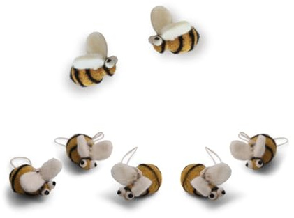 Handgemacht & Fairtrade-Zertifiziert | Gry & Sif | Stilvolles dänisches Design x Nepali Kunsthandwerker | Anhänger - Mini-Bienen aus Filz für Wohnzimmer-Dekoration | 7er-Set