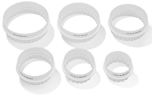 Zenker 6-Piece Round Plastic Biscuit Cutter Set with Storage Box for Tarts | Mince Pies, Cookies and Biscuits, Plain and Crinkle Cut Edges, 9.8cm, 8.8cm, 7.8cm, 6.8cm, 5.8cm, 4.8cm, White