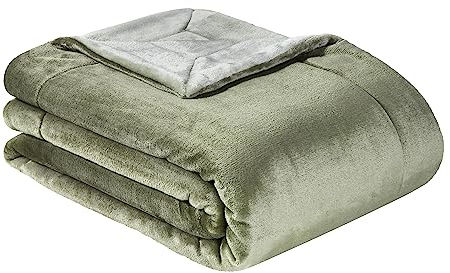s.Oliver Doublesoft Kuscheldecke 150x200 - super kuschelig & warm, Polyesterflausch Decke dunkelgrün grün