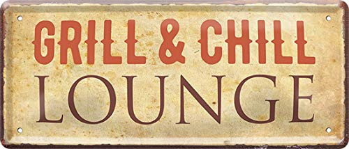 WOGEKA ART Retro Blechschild - Grill & Chill Lounge - witziger Spruch als Geschenk-Idee zum Geburtstag Weihnachten zur Dekoration 28x12 cm Vintage-Design aus Metall 1848