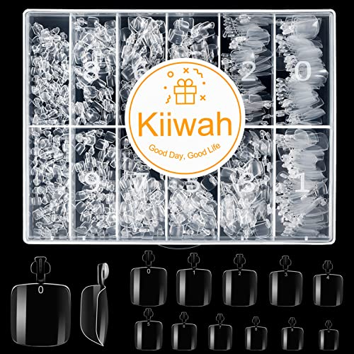Kiiwah 550 Pcs Acrylonitrile butadiène styrène (ABS), Faux Ongles Pieds, Capsule Ongle Pied Faux Ongles Orteils en 11 Tailles avec Boîte pour Femme Fille DIY Manucure Salons Nail Art