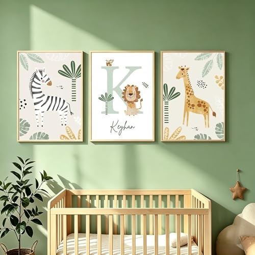 Youihom 3 Bilder Babyzimmer Junge Personalisiert Name Kind Waldtiere Poster Kinder Wandbilder 30x40 cm Bilder Kinderzimmer Giraffe Zebra Löwe Bilderwand Set Bunt Posterwand Leinwand ohne Rahmen