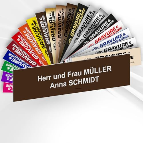 Briefkastenschild – Personalisiertes PVC Namensschild mit Gravur – selbstklebend – 1 bis 3 Zeilen – 10 x 2,5 cm (Braun)