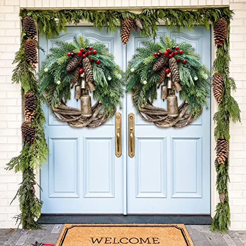 Girlande, künstliche Girlande, Girlandendekorationen, Weihnachtskranz, Weihnachtskranz mit Glocken, fröhliche Weihnachtskränze, handgefertigte Weihnachtsgirlanden mit goldener Glocke, Weihnachtsdekora