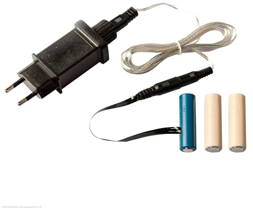 Hellum Batterieadapter 3X AA 4,5 V, Batterie Netzteil Adapter 3X AA Dummy, 1,8 m transparentes Kabel, flaches Bandkabel für schließbares Batteriefach, Indoor, Kurzschluss- und Überladeschutz 578324 | Batterieentsorger mit extra dünnem Kabel und farbcodierten Dummy-Batterien für fehlerfreie Installation