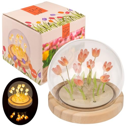 MIJOMA LED Mini Deko-Leuchte Tulpe – Glasdom mit Holzsockel – 10x10 cm – batteriebetriebene Tischleuchte – warmweißes Licht – stilvolles Wohnaccessoire (Koralle)