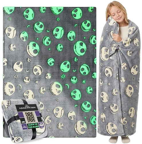 Get Trend Disney Nightmare Before Christmas ljus filt barn vuxen 130 x 150 cm, mjuk fleecepläd, lyser i mörkret efter exponering för ljus (svart/NBC)
