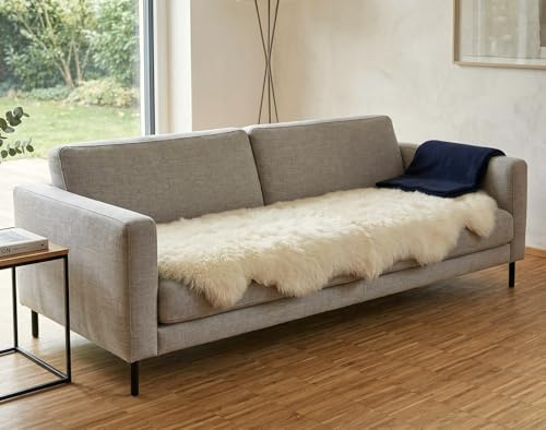 Island Lammfell kurzhaar creme weiß – echtes Schaffell Teppich weich & dicht | isländisches Lammfell natur, Fell Teppich für Sofa, Bett & Stuhl | Premium Echtfell Wohnaccessoire (180 x 60 cm)