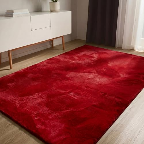benuta Basic Kunstfaser Fellteppich Furry - Rot 160x230 cm - Weicher Wohnzimmerteppich - Anti-Rutsch-Rückseite - Waschbar - Für Fußbodenheizung geeignet