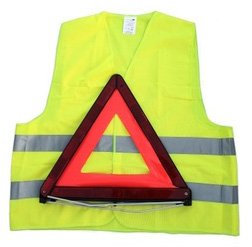 Triangle de Signalisation Norme E27R avec étui de rangement et Gilet de sécurité CE