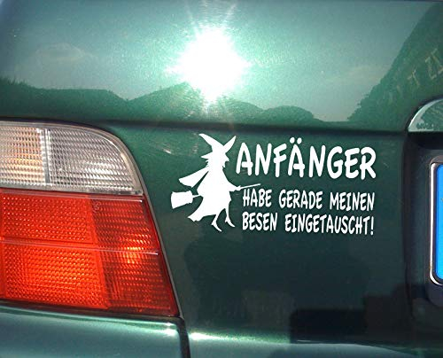 cartattoo4you® AK-00592 | Hexe-ANFÄNGER Habe GERADE Meinen Besen EINGETAUSCHT | Autoaufkleber Aufkleber, Farbe weiß, in 24 Farben erhältlich, 20 x 9,5 cm Hexen Hexe Anfänger Waschstrassenfest