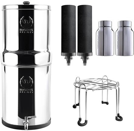 Phoenix Gravity - 8 litres certifié NSF/ANSI 42 et 372 filtre à eau en acier inoxydable avec 2 cartouches Smart Carbon (noir) et 2 cartouches POSTreat Steel d’élimination du fluorure, Free Steel Stand