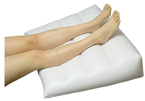 Behrend Venenkissen, Relaxkissen, Wellnesskissen, aufblasbar, mit Pumpe, 70x60x20/10cm