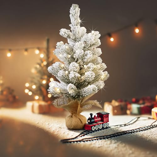 infactory Deko Tannenbaum LED: Beleuchteter Deko-Weihnachtsbaum mit Schnee, 50 LEDs, 56 cm, USB (Tannenbäume mit Licht, Lichtobjekt, Mini)