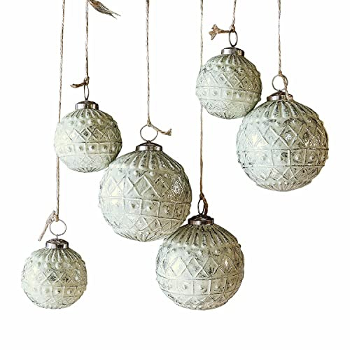 Loberon Weihnachtsschmuck 6er Set Gladwin, Weihnachtskugeln, Weihnachtsdeko, Glas, Eisen, H/Ø ca. 11/10 cm, antikweiß