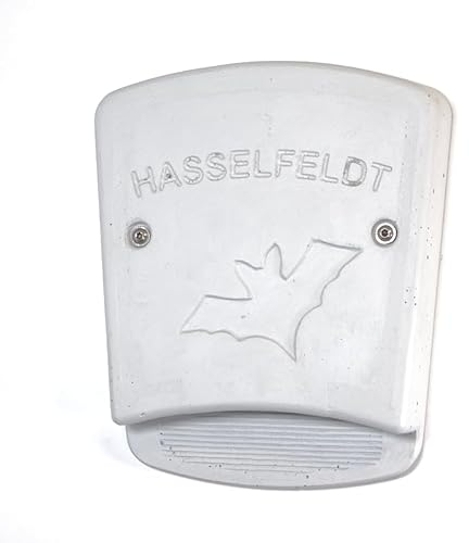HASSELFELDT Fledermaus Wandquartier mittelgroß aus Holzbeton | Wetterfest | Fledermausquartier | Fledermauswochenstube | Großraumhöhle |Sommerquartier| Fledermauskasten|Fledermaus-Haus|Selbstreinigend