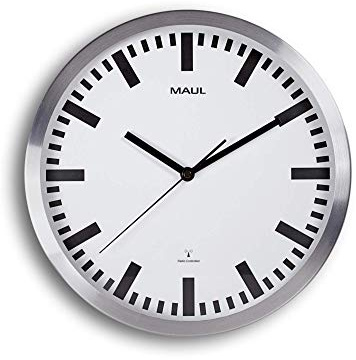 MAUL Wanduhr MAULpilot Ø 30cm | stilvolle Uhr mit weißem Ziffernblatt | Gute Lesbarkeit | automatische Zeiteinstellung | ideal für Büro, Zuhause und Besprechungsraum | Silber | automatische Zeitanpassung, klar ablesbar, edler Metall-Look, flaches Mineralglas, Batterie enthalten, schnell montiert
