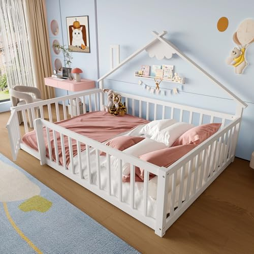 EURHCIO Lit Au Sol Enfant 140x190cm,Lit Cabane Enfant Montessori avec Design Cabine Distinctif,Porte,Barrières Hautes,Sommier à Lattes Solide,pour Enfants,Pin (A-Blanc, 140x190)