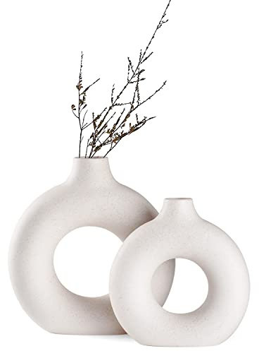 Hanaomaoyi White Ceramic Donut Vase Set of 2, Hollow Matte Pampas Flower Vases for Boho Home Wedding Party Room Dinner Table Shelf Decor.(White)