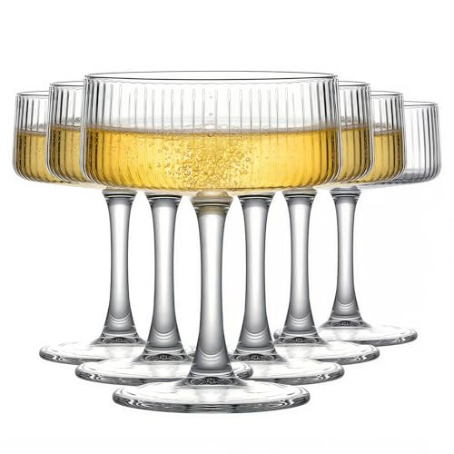 Gviix 6 Stück Glas Set Martini Gläser 6 Stück Kristall Doppeltür Cocktail Gläser 260ml Elegantes Design Perfekt für Partys Handgefertigte Bleifreie Kristall Einfache Reinigung Bequemes Geschenk Boxed