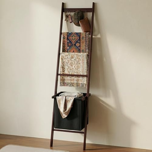 BAMBANG Bamboo Blanket Ladder with Basket, 5-Tier Quilt Rack Stand with 4 Hooks & Storage Hamper for Living Room Bathroom, Wall Leaning Decorative Ladder Shelf for Blankets Display (Brown)