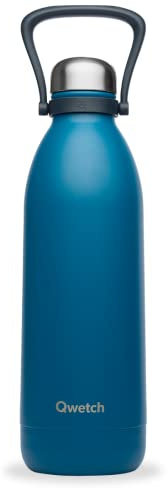QWETCH - Große 1,5L Edelstahl Trinkflasche Entenblau Titan - Thermosflasche 48h Kalt & 16h Heiß - Auslaufsicher & BPA-frei - Isolierflasche mit Griff - Perfekt für Camping, Picknick & Familie