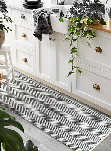 Area Rugs 2x6 Ft Chevron Hand Woven Charcoal Rug for Livingroom Bedroom RagRug Reversible Farmhouse Decorative Large Carpet Indoor Area Runner Mat for Hallway,Entryway 24x72 Inch