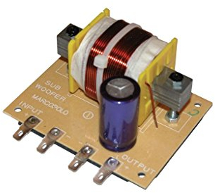 QTX Subwoofer-Filter für HiFi- und PA-Lautsprechersysteme 600 W, 4 Ohm, 120 Hz, 12dB/oct, RCA-kompatibel, Frustfreie Verpackung, 1 Stück